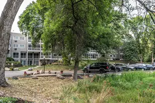 135 Viking Dr E, Little Canada, MN 55117 - Photo 29