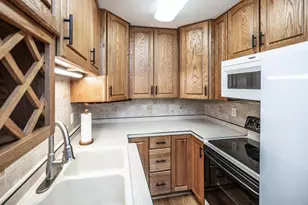 135 Viking Dr E, Little Canada, MN 55117 - Photo 21