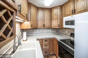 135 Viking Dr E, Little Canada, MN 55117 - Photo 9
