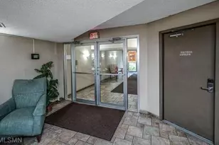 135 Viking Dr E, Little Canada, MN 55117 - Photo 31