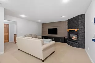 13568 Flint Ln, Apple Valley, MN 55124 - Photo 37