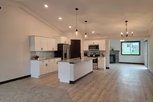 912 Katelyn Circle NE, Montgomery, MN 56069 - Photo 13