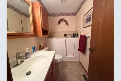 217 Green Lea Lane, Albert Lea, MN 56007 - Photo 15