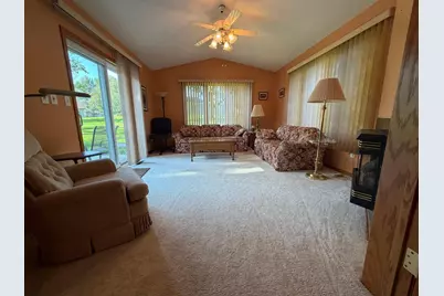 217 Green Lea Lane, Albert Lea, MN 56007 - Photo 5