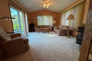 217 Green Lea Ln, Albert Lea, MN 56007 - Photo 5