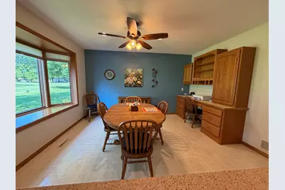 217 Green Lea Lane, Albert Lea, MN 56007 - Photo 9
