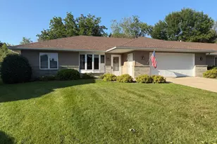 217 Green Lea Ln, Albert Lea, MN 56007 - Photo 1