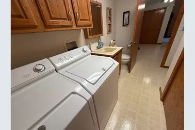 217 Green Lea Lane, Albert Lea, MN 56007 - Photo 19