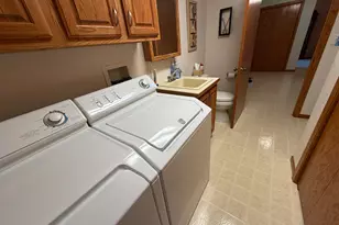 217 Green Lea Ln, Albert Lea, MN 56007 - Photo 19
