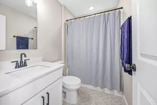 870 Mount Curve Blvd, Saint Paul, MN 55116 - Photo 21