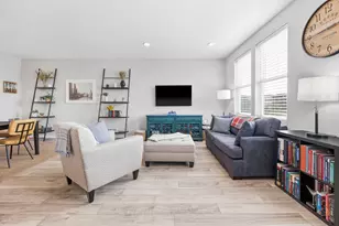 870 Mount Curve Blvd, Saint Paul, MN 55116 - Photo 15