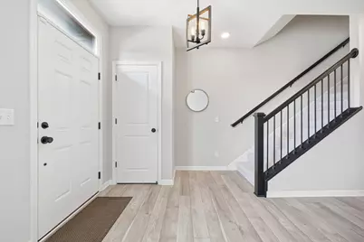 870 Mount Curve Boulevard #G, Saint Paul, MN 55116 - Photo 19