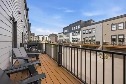 870 Mount Curve Boulevard #G, Saint Paul, MN 55116 - Photo 11