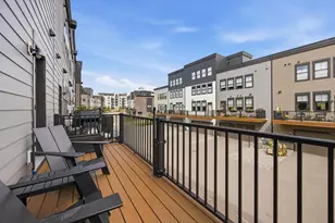870 Mount Curve Blvd, Saint Paul, MN 55116 - Photo 11