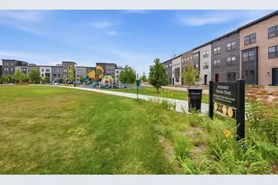 870 Mount Curve Boulevard #G, Saint Paul, MN 55116 - Photo 37
