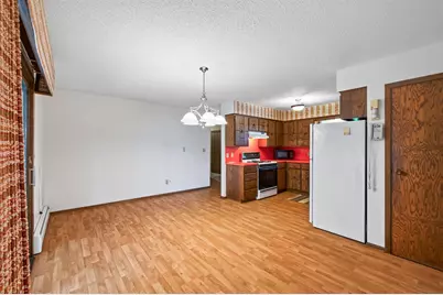 38954 10th Avenue, North Branch, MN 55056 - Photo 9