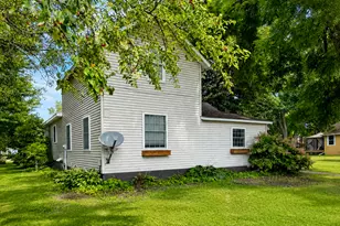 212 W Grant St, Ceylon, MN 56121 - Photo 29