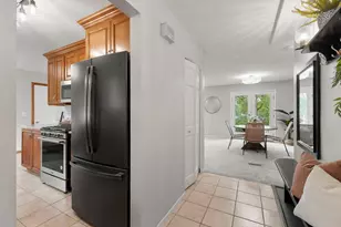 13471 Eveleth Way, Apple Valley, MN 55124 - Photo 7