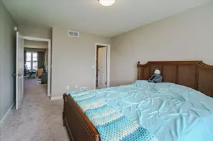 1968 Eagle Ridge Loop, Shakopee, MN 55379 - Photo 19