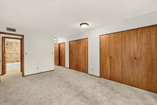 317 6th Ave SW, Rochester, MN 55902 - Photo 17