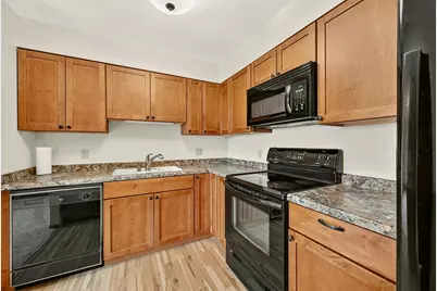 317 6th Avenue SW #309, Rochester, MN 55902 - Photo 3