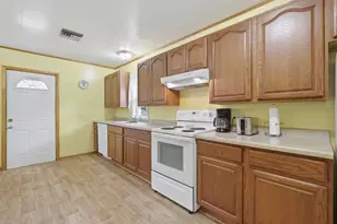4603 6th St NE, Columbia Heights, MN 55421 - Photo 3
