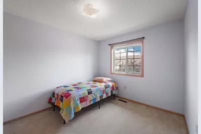 2462 Oakridge Circle, Hudson, WI 54016 - Photo 17