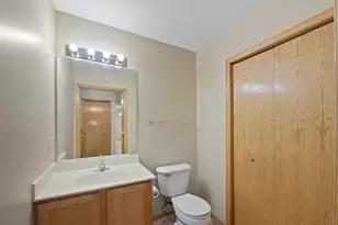 2462 Oakridge Cir, Hudson, WI 54016 - Photo 11