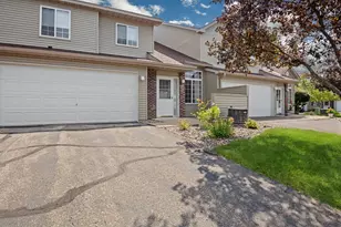2462 Oakridge Cir, Hudson, WI 54016 - Photo 1