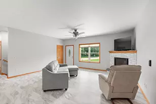 40970 35th St, Janesville, MN 56048 - Photo 7