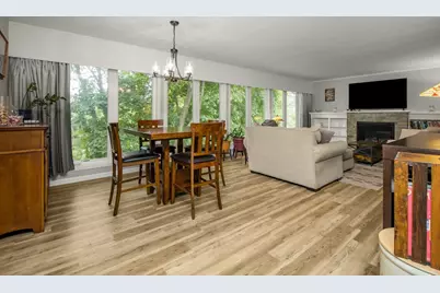 261 6th Street S, Bayport, MN 55003 - Photo 5