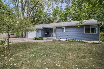 261 6th Street S, Bayport, MN 55003 - Photo 1