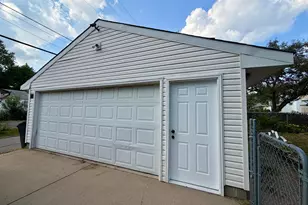 4711 N 6th St, Minneapolis, MN 55430 - Photo 15