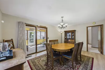 1474 Burke Avenue E, Maplewood, MN 55109 - Photo 5