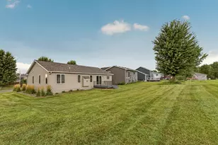 905 22nd St NE, Kasson, MN 55944 - Photo 33