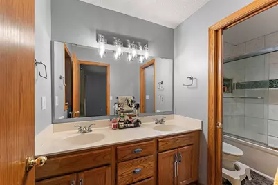 2554 Haller Lane E, Maplewood, MN 55119 - Photo 33