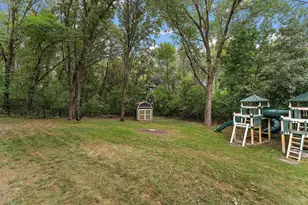2554 Haller Ln E, Maplewood, MN 55119 - Photo 39