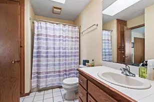 3212 Sunset Lake Dr, Burnsville, MN 55337 - Photo 13