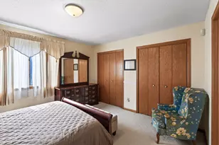 3212 Sunset Lake Dr, Burnsville, MN 55337 - Photo 15