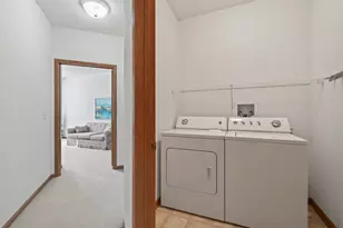 15001 Burnhaven Dr, Burnsville, MN 55306 - Photo 27