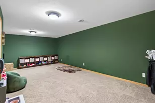 2052 Cobblestone Dr, Cologne, MN 55322 - Photo 41