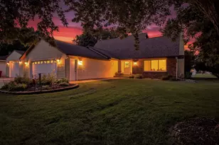 2000 9th St SW, Austin, MN 55912 - Photo 1