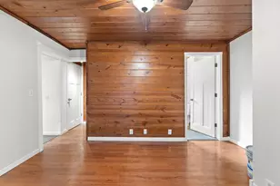 1097 Suburban Ave, Saint Paul, MN 55106 - Photo 15