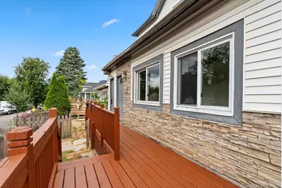 1097 Suburban Avenue, Saint Paul, MN 55106 - Photo 3
