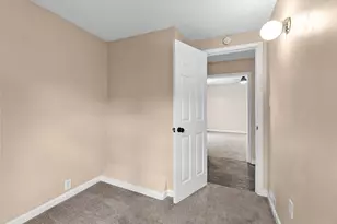 1097 Suburban Ave, Saint Paul, MN 55106 - Photo 31