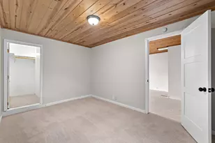 1097 Suburban Ave, Saint Paul, MN 55106 - Photo 13