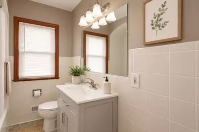 2122 30th Avenue N, Minneapolis, MN 55411 - Photo 3