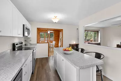 7300 Illies Avenue S, Cottage Grove, MN 55016 - Photo 9