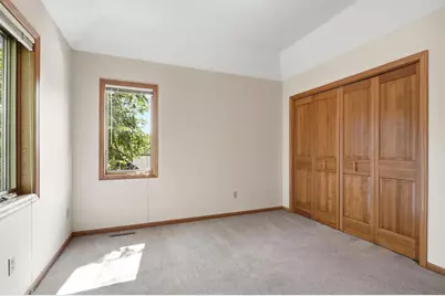14817 Summit Oaks Drive, Burnsville, MN 55337 - Photo 25