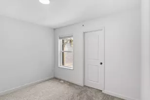 4226 Hayward Ave N, Oakdale, MN 55128 - Photo 19